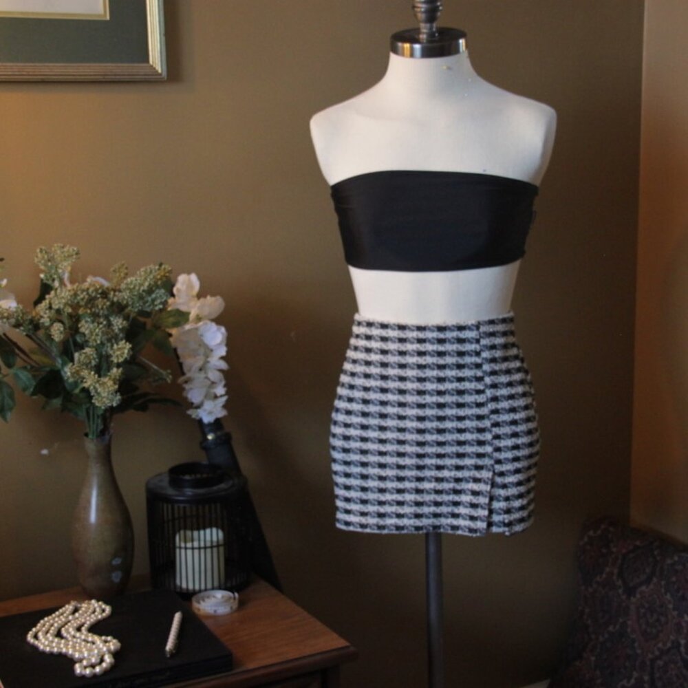 Windsor Houndstooth Skort with Stretch